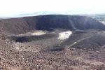 PICTURES/Amboy Crater/t_Crater10.JPG